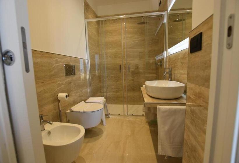 Pokój Standard Widok Boczny Morze, Condor