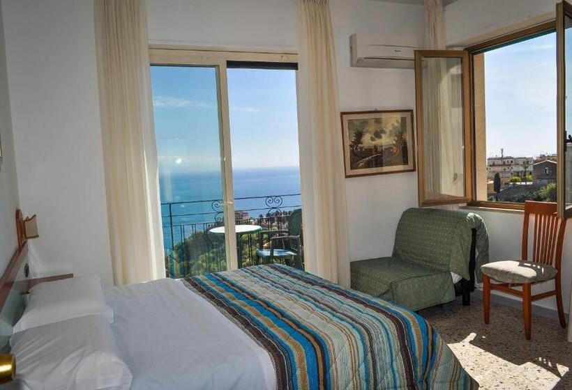 Pokój Standard Widok Morze z Balkonem, Condor