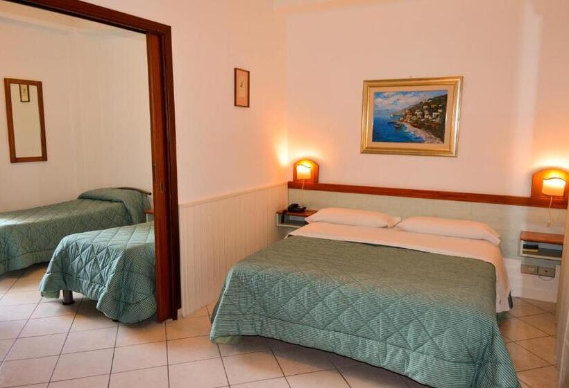 Pokój Rodzinny, Condor