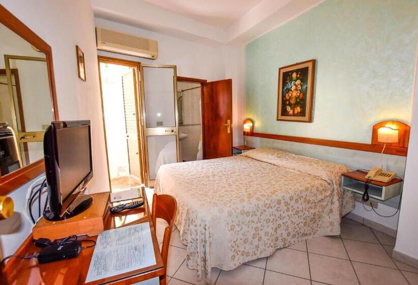 Pokój Standard Jednoosobowy, Condor