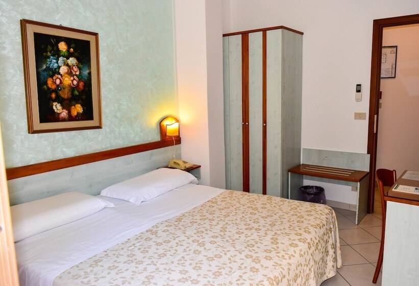 Pokój Standard, Condor