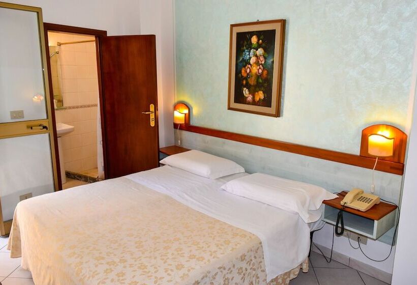 Pokój Standard Jednoosobowy, Condor