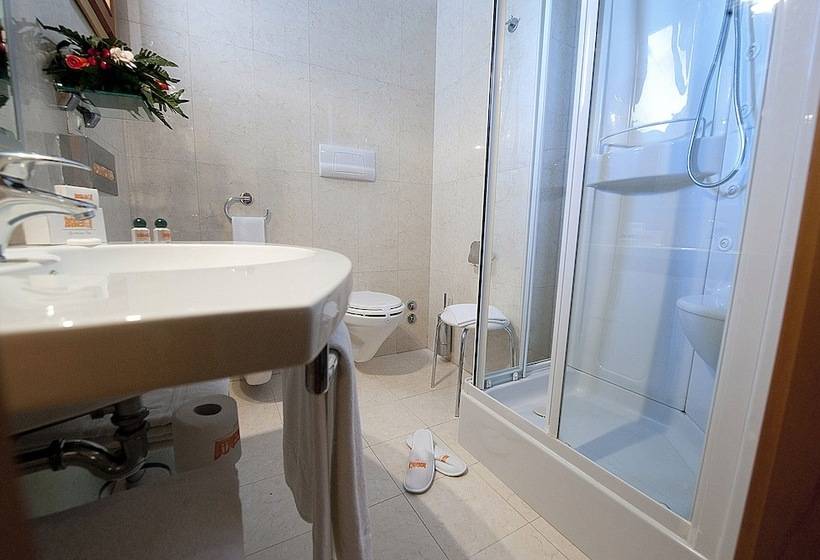 Quarto Estandar, Degli Aranci
