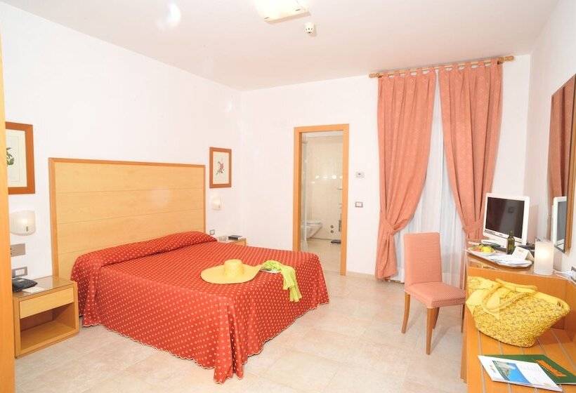 غرفة قياسية, Degli Aranci