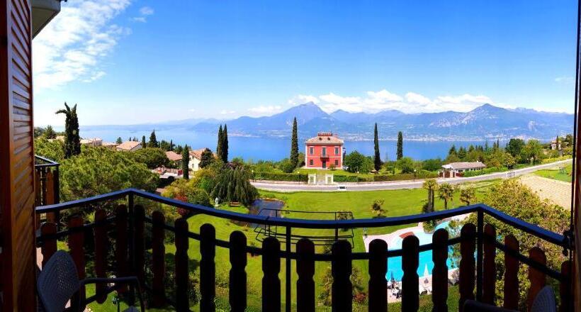 스탠다드 룸 호수 전망, Diana