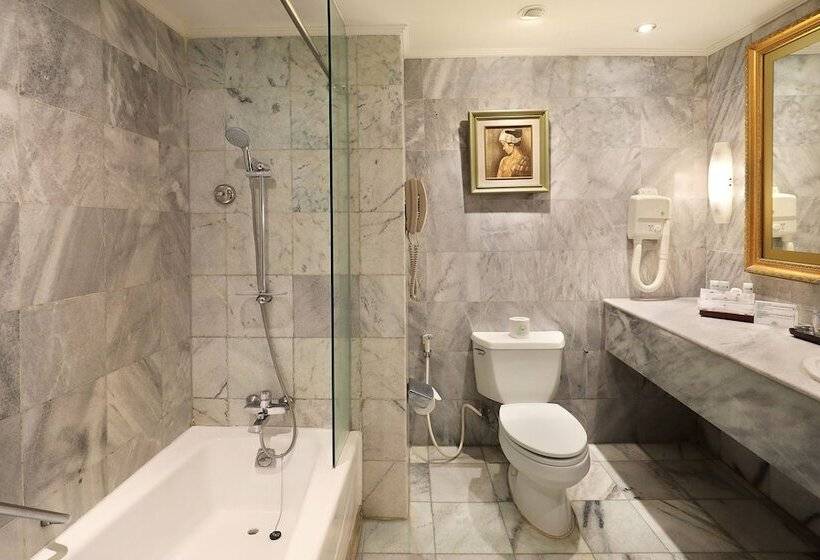 패밀리 스위트, Discovery Kartika Plaza