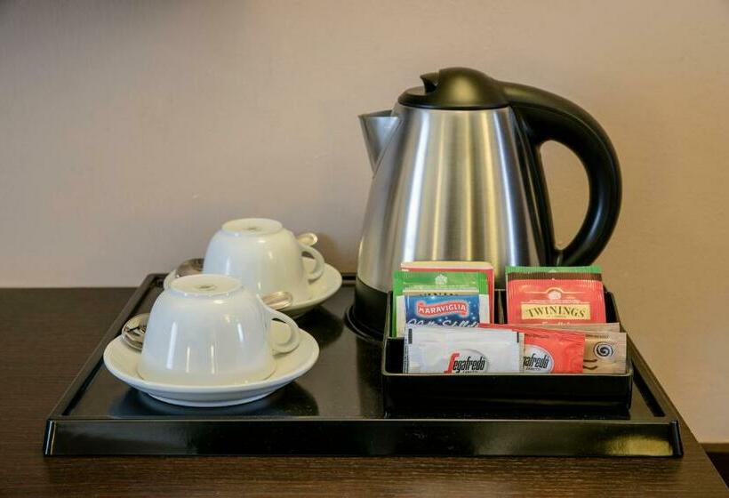 חדר סופריור, Executive