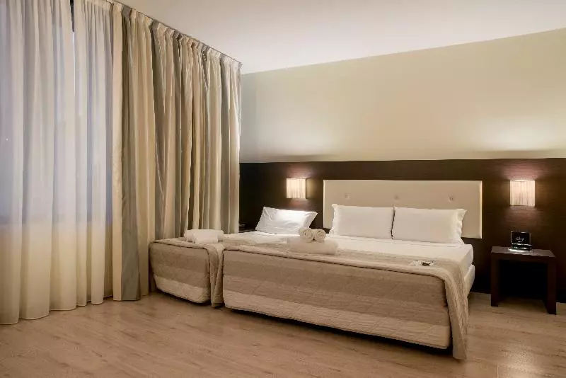 Chambre Triple Standard, Executive