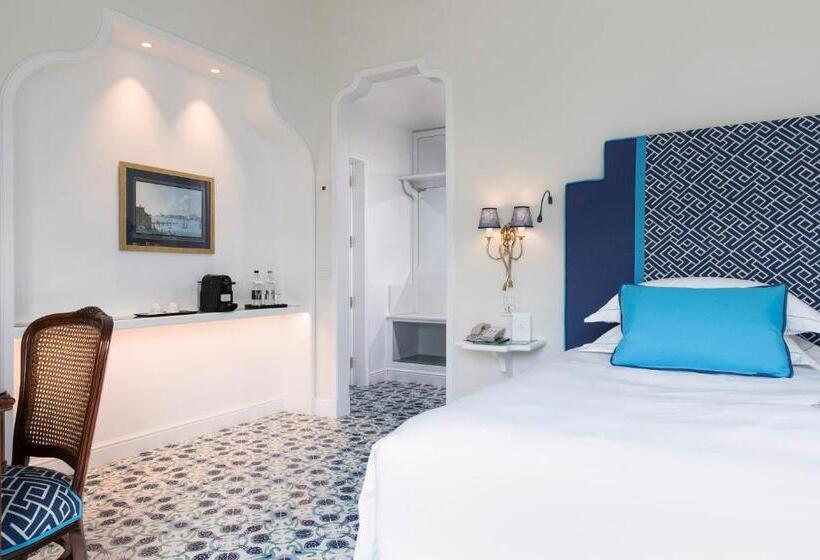 Classic room with balcony, Grand Hotel Ambasciatori