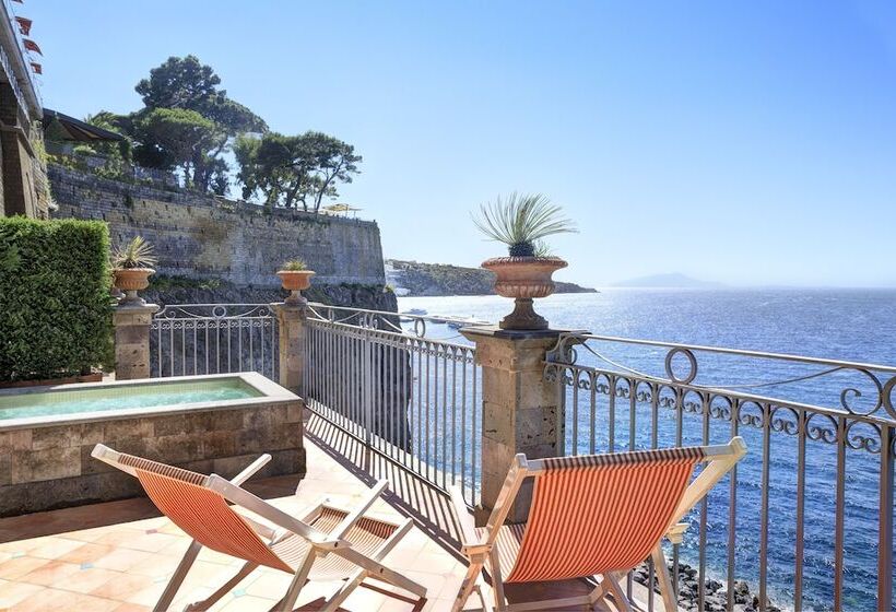 オーシャンビュースイート, Grand Hotel Ambasciatori