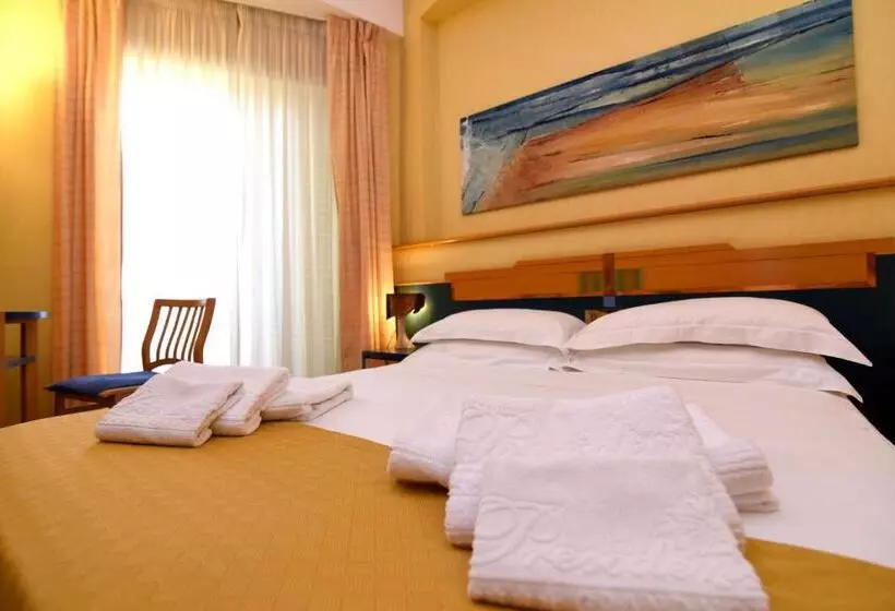 スタンダード４人部屋, Grand Hotel President