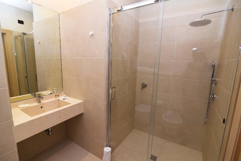 高级大房间, Grand Hotel President