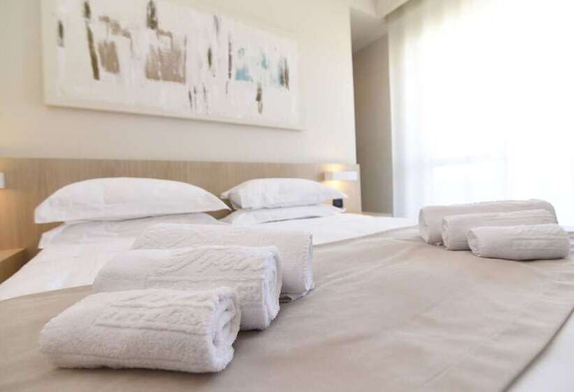 豪华房间, Grand Hotel President