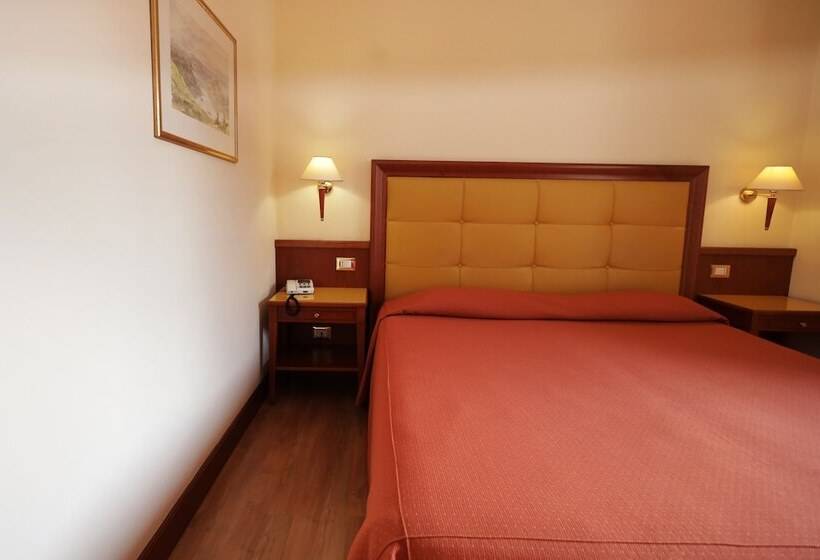 חדר קלאסי עם נוף לגינה, Il Chiostro By Lvg Hotel Collection