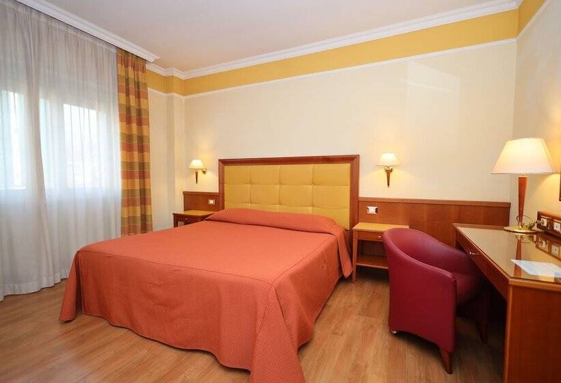 Трехместный Номер Superior Вид на Сад, Il Chiostro By Lvg Hotel Collection