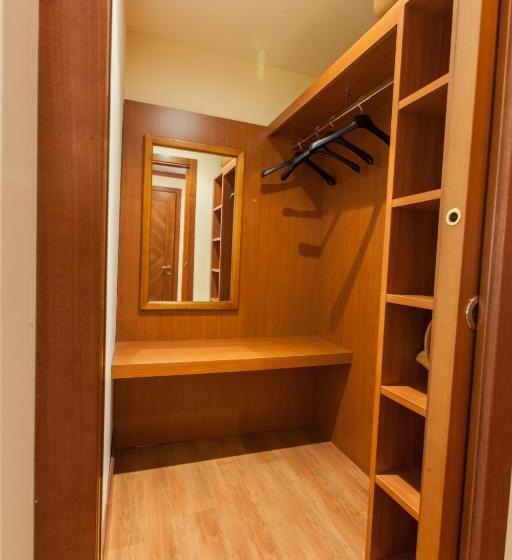 חדר קלאסי לשלושה, Il Chiostro By Lvg Hotel Collection