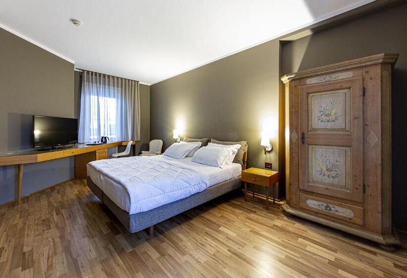 Comfort Szoba, La Di Moret