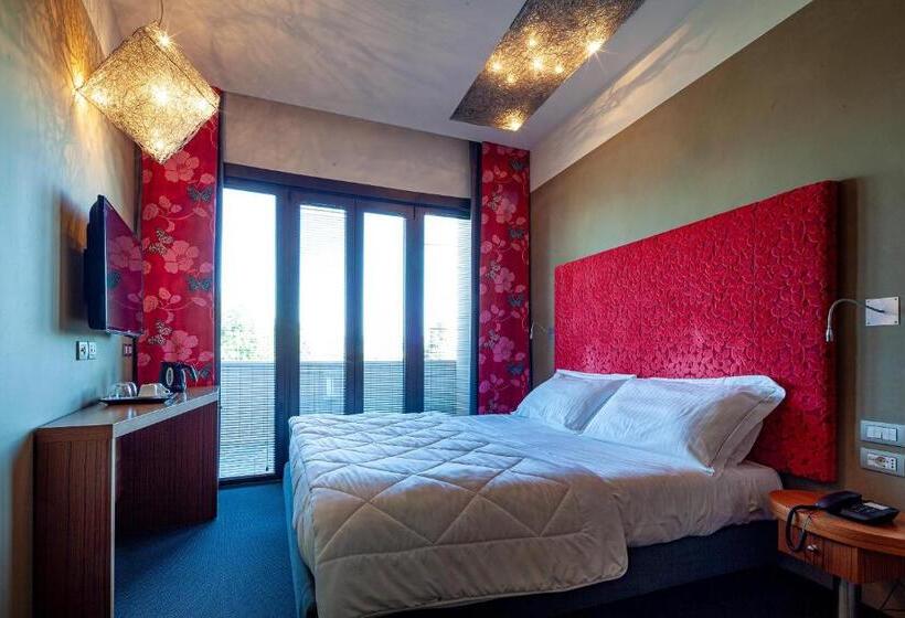 Lakosztály, La Di Moret