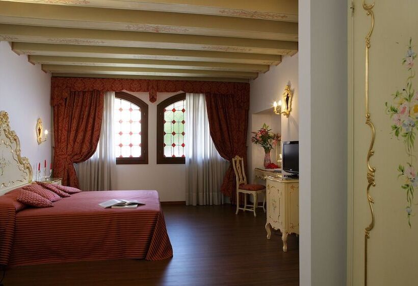 اتاق استاندارد سه نفره, La Residenza