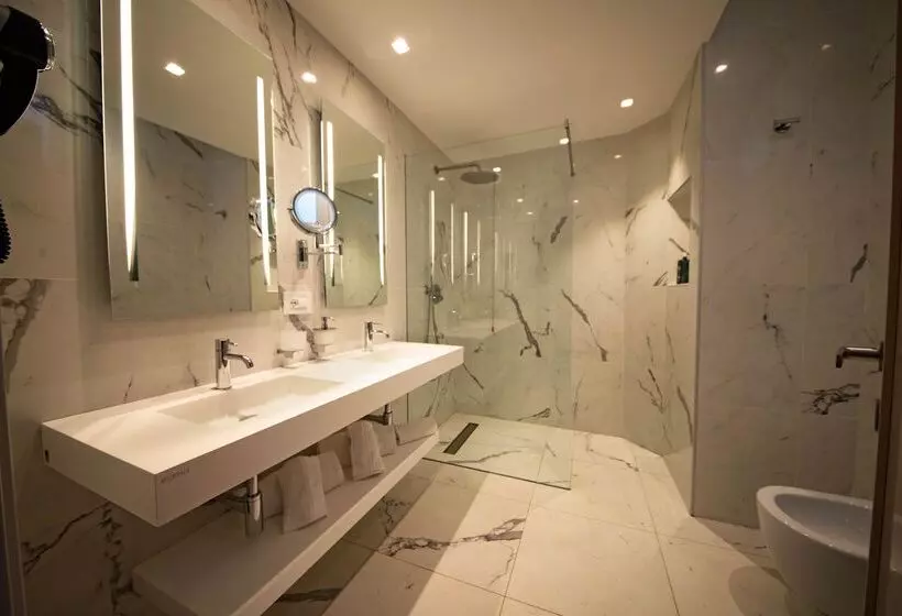 オーシャンビューのプレミアムルーム。, Labranda Rocca Nettuno Tropea