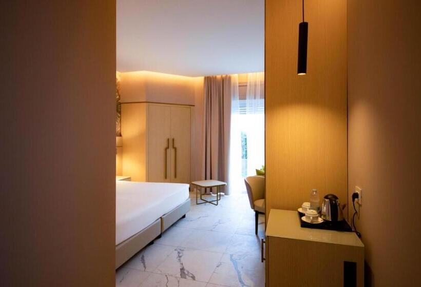 Habitación Premium Vista al Mar., Labranda Rocca Nettuno Tropea