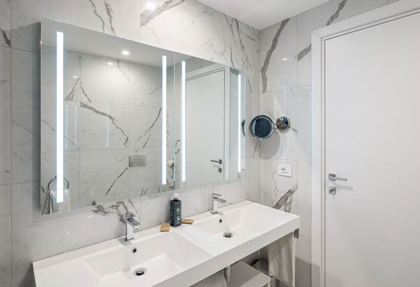 Habitación Premium Vista al Mar., Labranda Rocca Nettuno Tropea