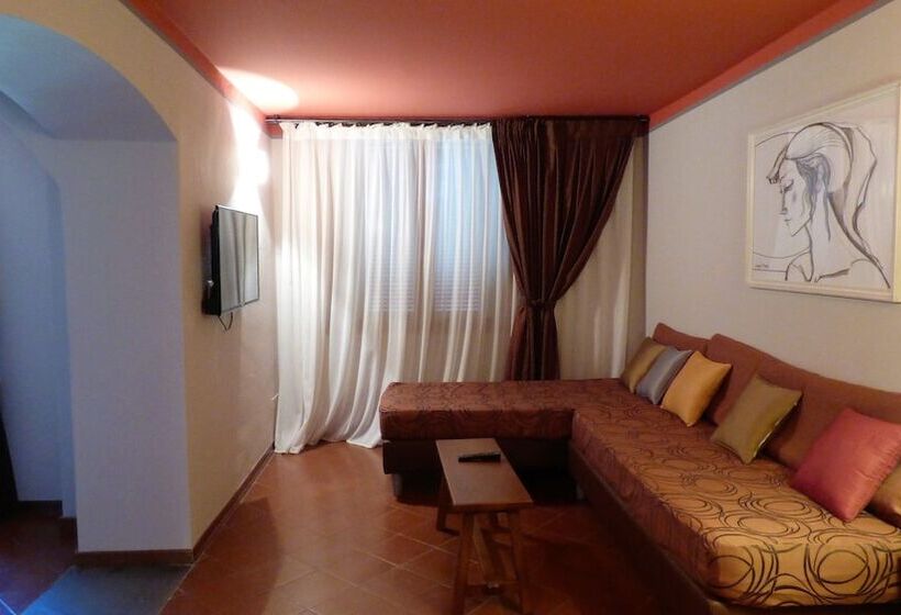 Номер Стандарт Индивидуальный, Leon Bianco