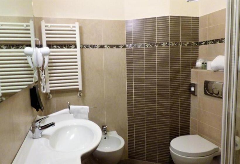 Номер Комфорт, Leon Bianco