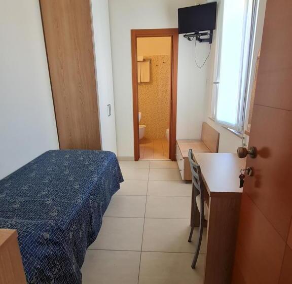 חדר סטנדרט יחיד, Majestic