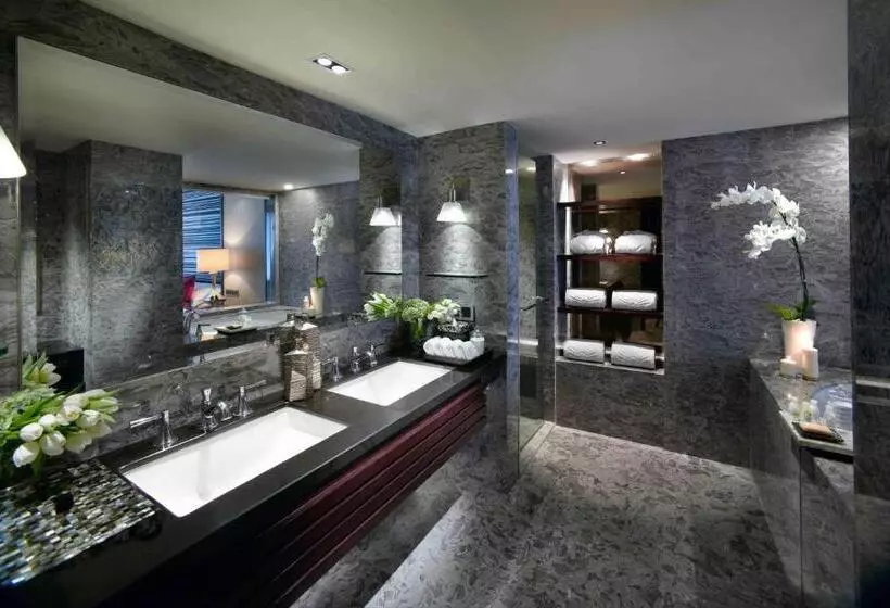Delüks Oda, Mandarin Oriental Jakarta