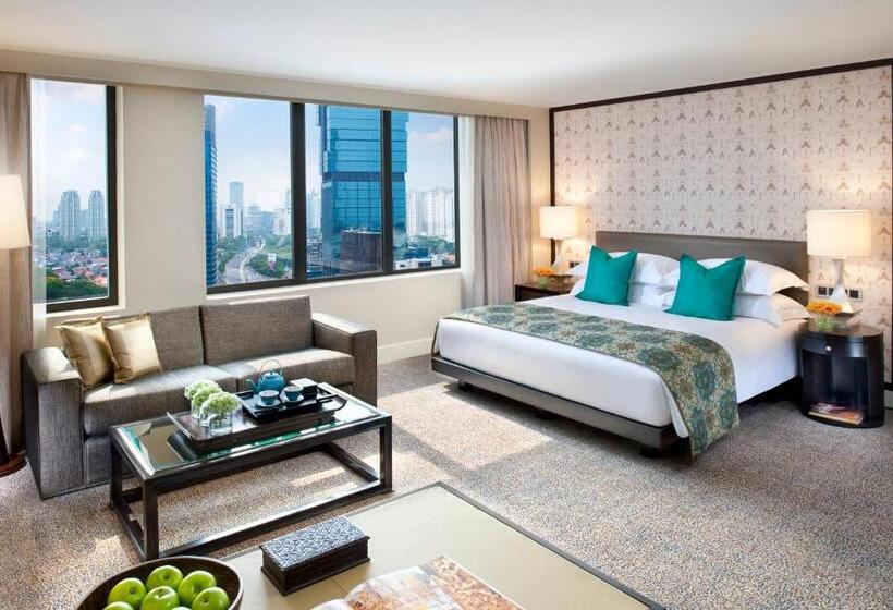 キングサイズベッドのデラックスルーム, Mandarin Oriental Jakarta