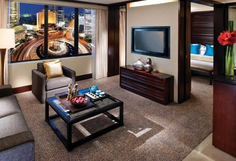 Club Süit Manzara ile, Mandarin Oriental Jakarta
