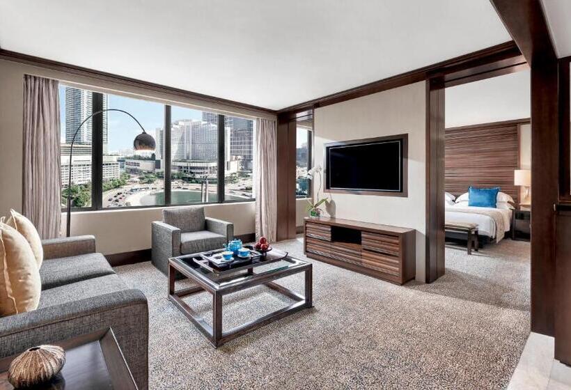 クラブスイート, Mandarin Oriental Jakarta