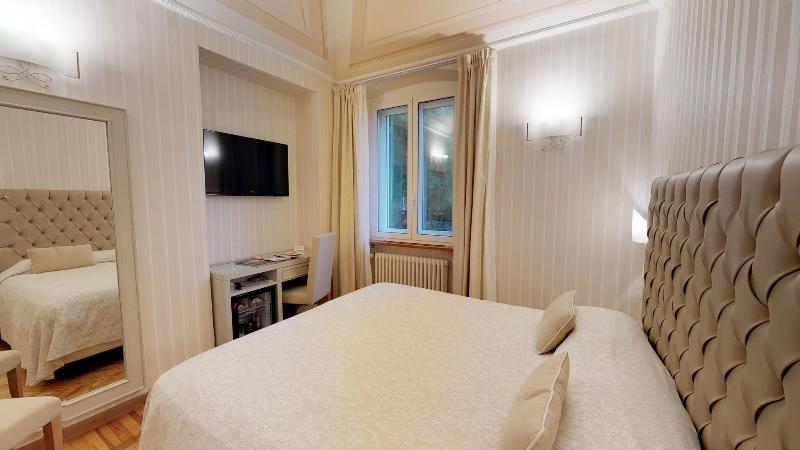 חדר סטנדרט, Metropole