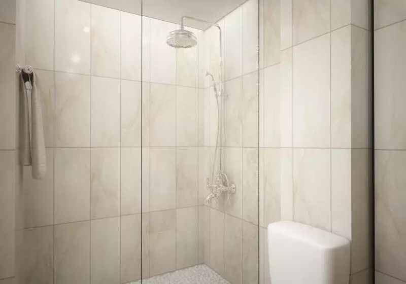 اتاق استاندارد سه نفره, Metropole