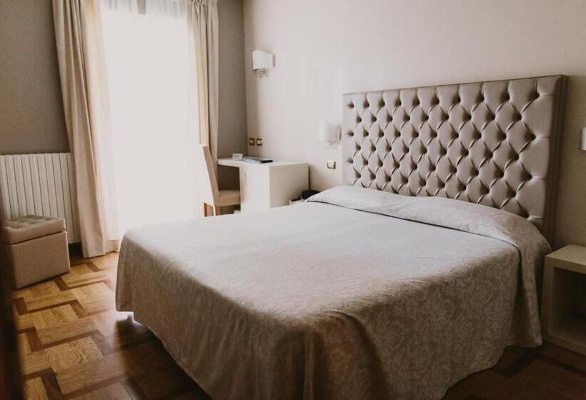 Suite, Metropole