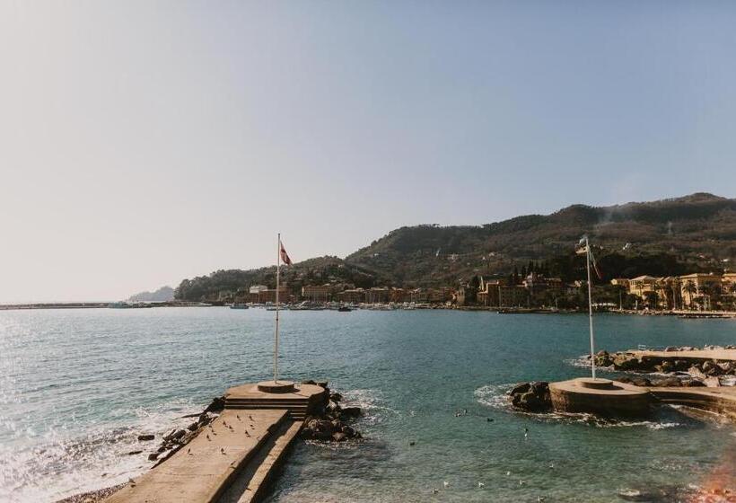 חדר סטנדרט נוף לים, Metropole