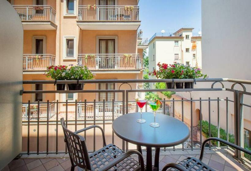 스탠다드 발코니 룸, Michelangelo