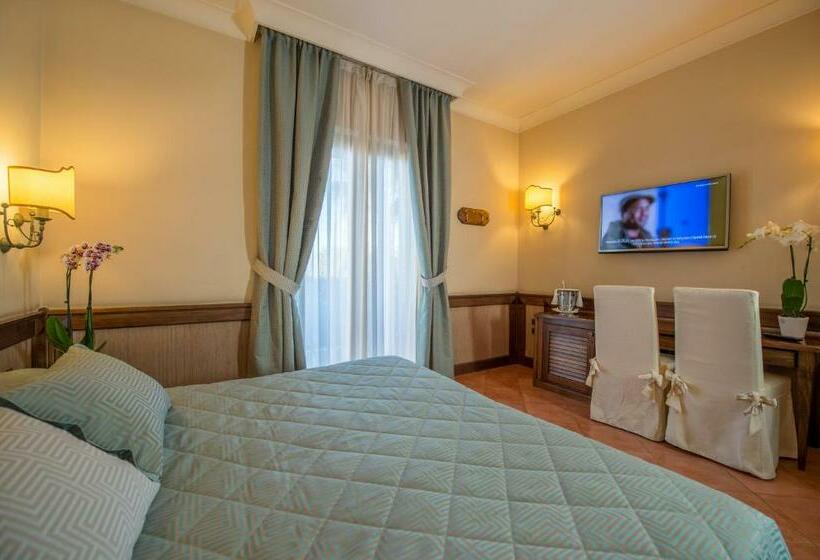 스탠다드 발코니 룸, Michelangelo