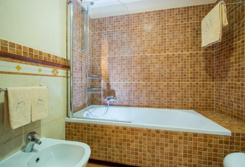 스탠다드 룸, Michelangelo