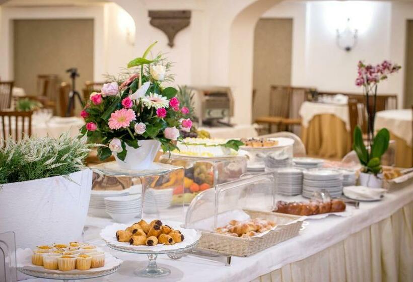 스탠다드 룸, Michelangelo