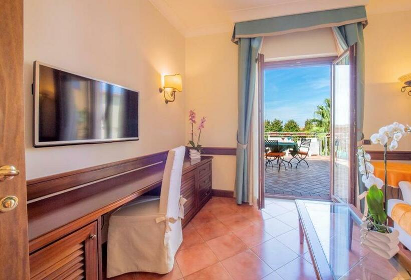 측면 바다 전망 스위트, Michelangelo