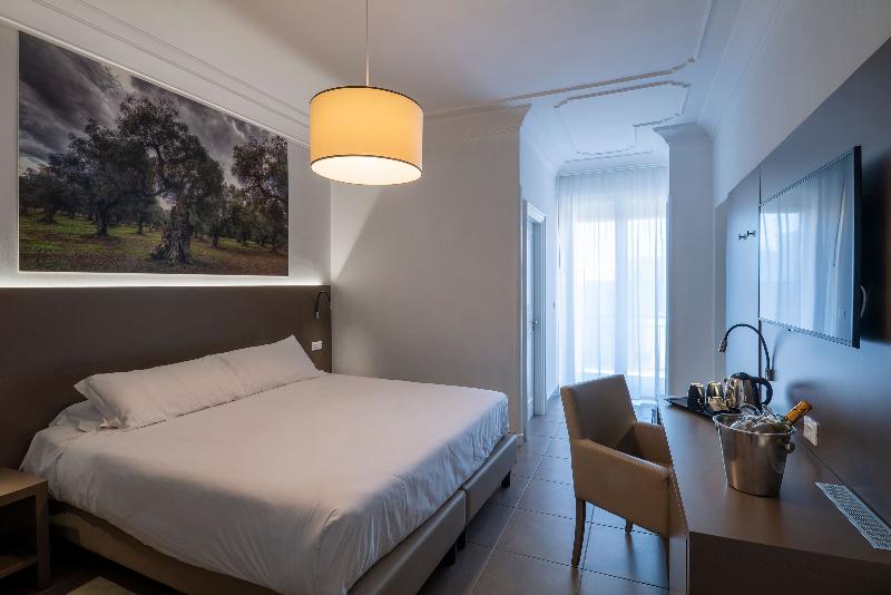 스탠다드 룸, Michelangelo