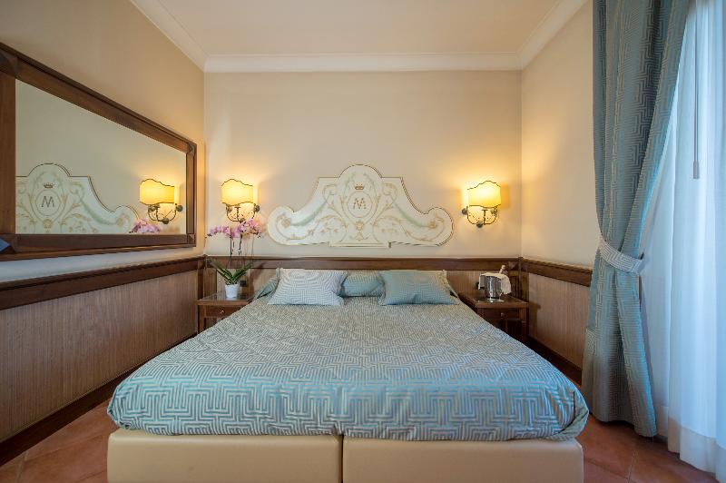 스탠다드 룸, Michelangelo