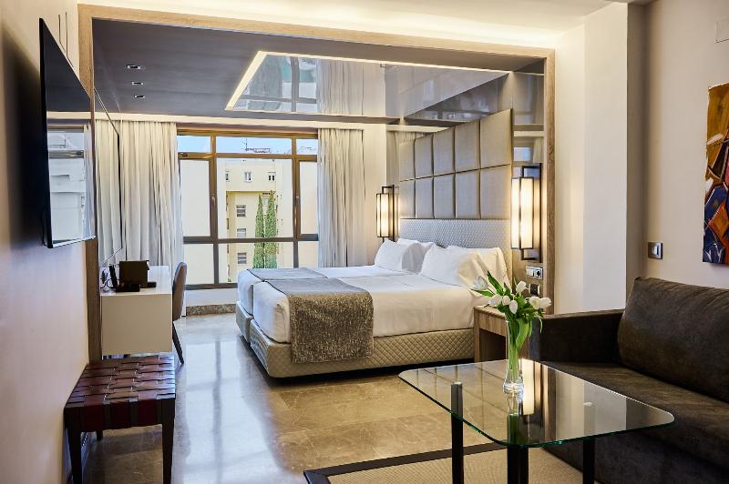 발코니 디럭스 룸, Michelangelo