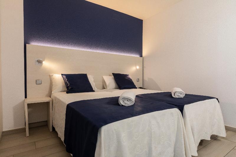 스탠다드 트리플 룸, Michelangelo