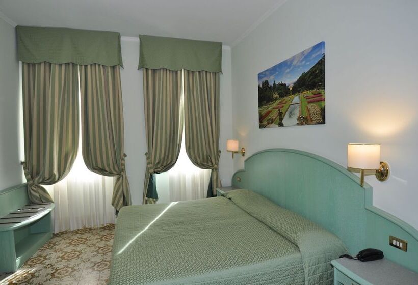 高级大房间, Moderno