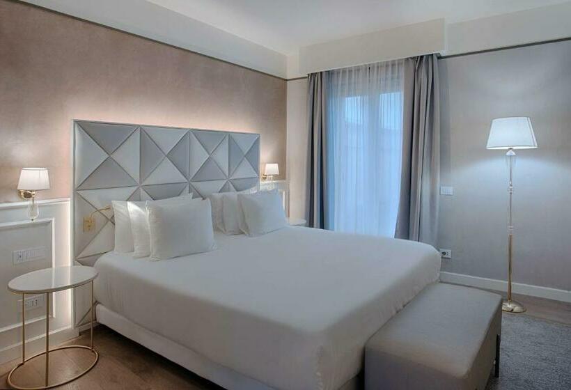 Номер Superior Одноместный, NH Collection Palazzo Verona