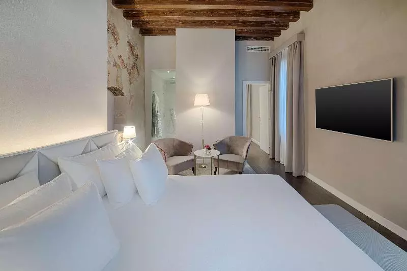 سوییت, NH Collection Palazzo Verona