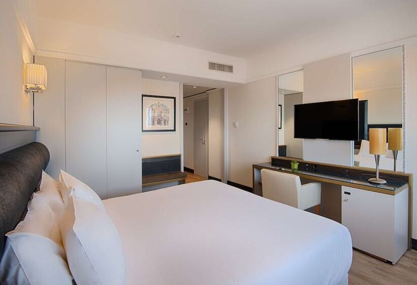 اتاق استاندارد, NH Trieste